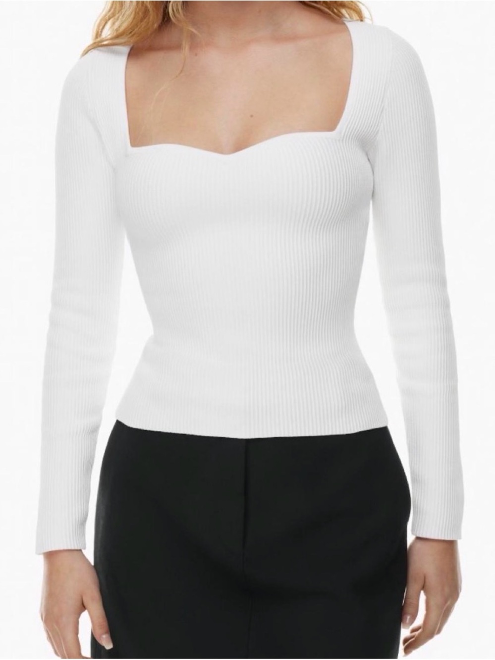 Babaton Aritzia ribbed sweetheart sculpt long sleeve top Medium